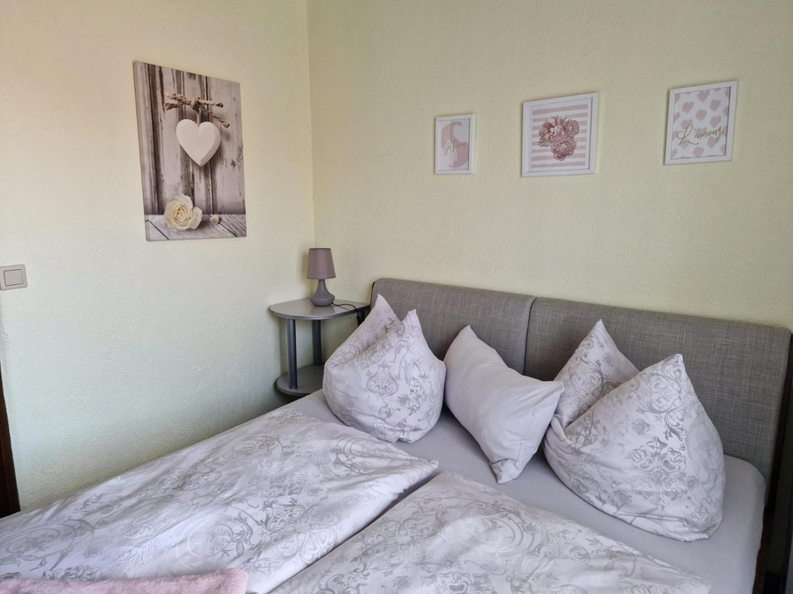 Pension Zum Lukullus Wernigerode Zimmer foto